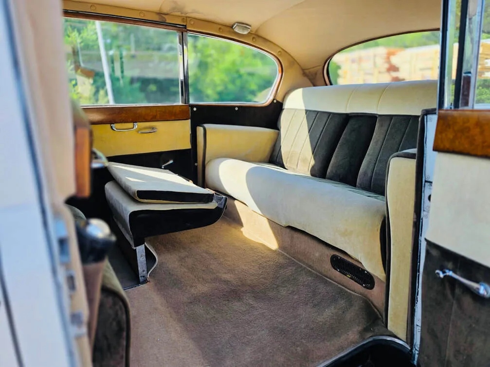 1962 Rolls-Royce Austin Princess Stretch Limousine interior, photo 7 for limo rental in North Attleboro, MA 1962 Rolls-Royce Austin Princess Stretch Limousine interior, photo 7 for limo rental in North Attleboro, MA
